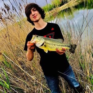 Meet your Posher, Kaden